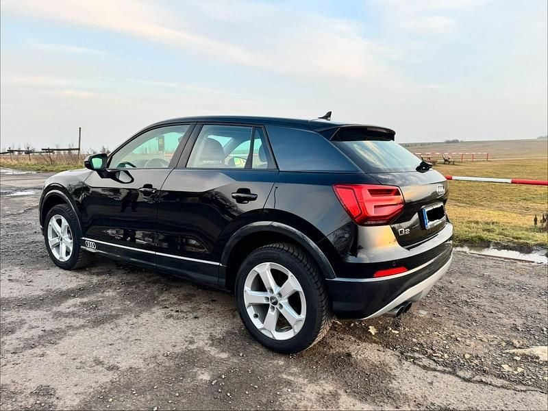 Gebraucht Audi Q2 Comfort 150 PS (110 kW) 2017 Schwarz SUV
