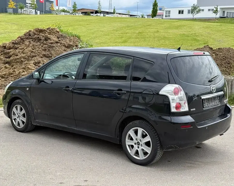 Gebraucht Toyota Corolla Verso 129 PS (94 kW) 2008 Schwarz Van / Kleinbus