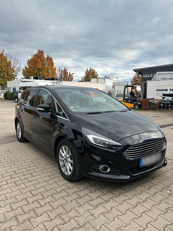 Schwarz Gebraucht 2015 Ford S-MAX S Van / Kleinbus | 12.500 € (Fairer Preis) - Bild 1/4