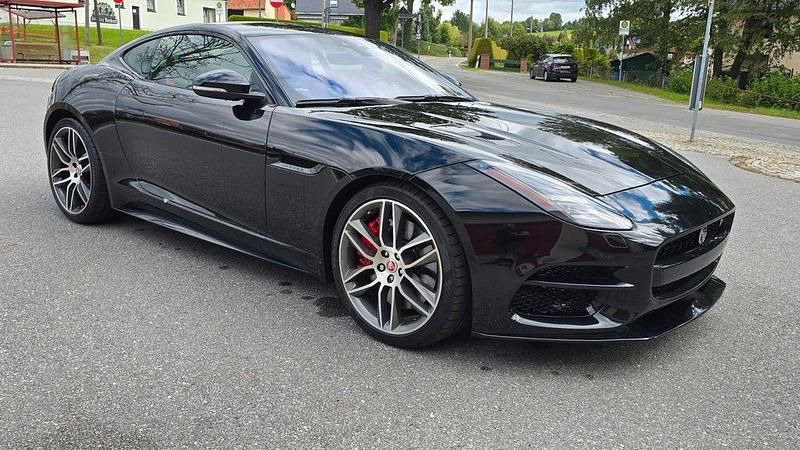 Gebraucht Jaguar F-Type R 551 PS (405 kW) 2018 Schwarz