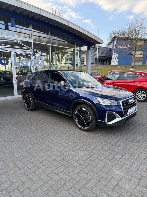 Gebraucht Audi Q2 S-Line 150 PS (110 kW) 2022 Blau SUV