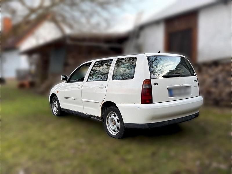 Gebraucht VW Polo 65 PS (47 kW) 1997 Weiß Kombi