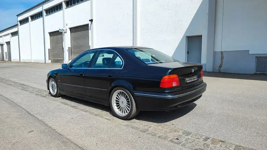 Gebraucht BMW 520 Performance 150 PS (110 kW) 1996 Schwarz Limousine