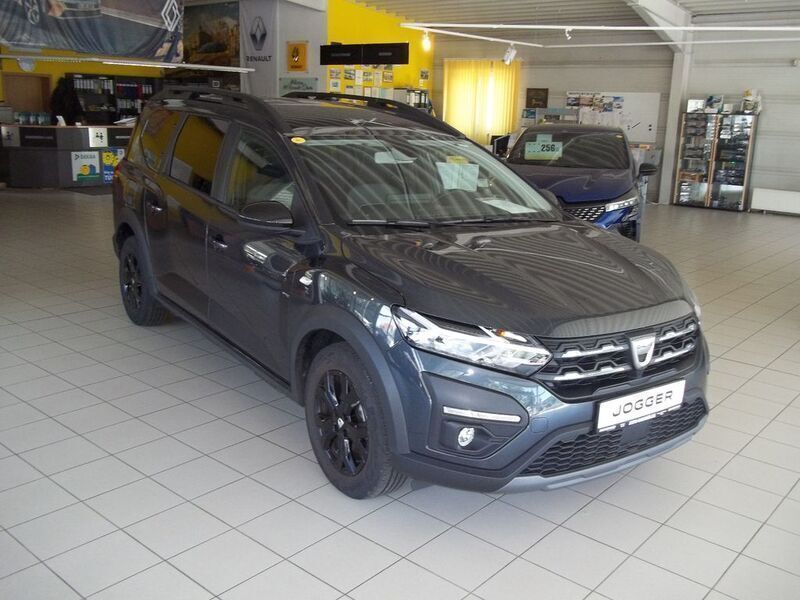 Gebraucht Dacia Jogger Extreme 110 PS (80 kW) 2023 Grau Van / Kleinbus