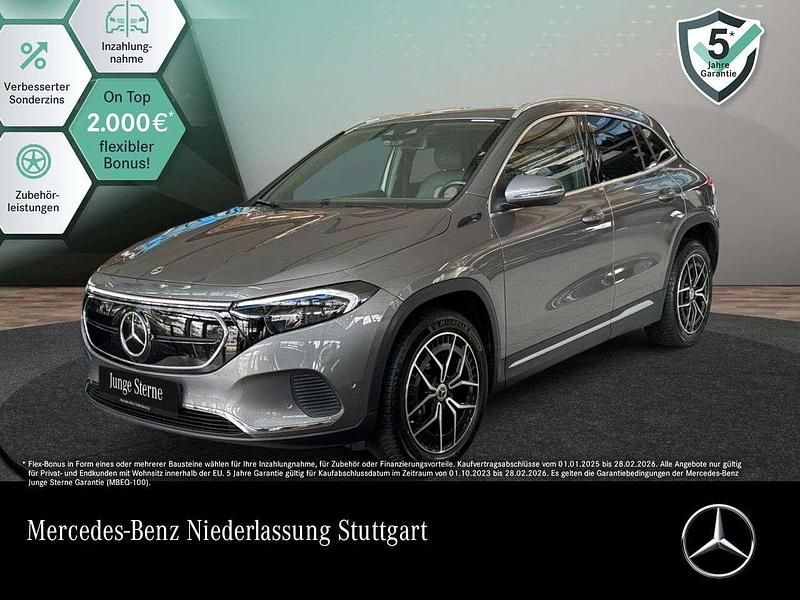Grau Gebraucht 2021 Mercedes EQA250 Advanced SUV | 32.990 € (Teuer) - Bild 1/3