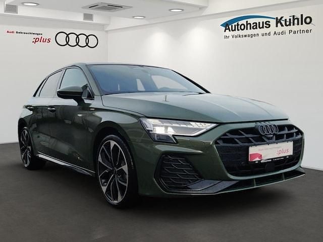 Gebraucht Audi A3 Ambiente 150 PS (110 kW) 2026 Distriktgrün metallic