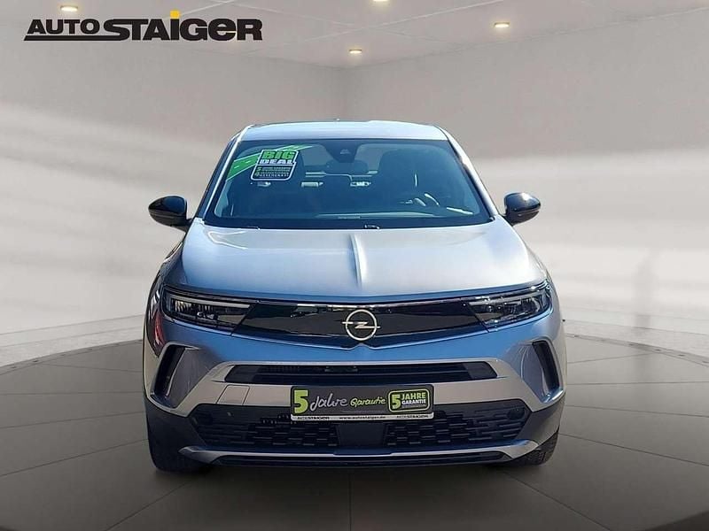 Gebraucht Opel Mokka Edition 101 PS (74 kW) 2023 Kontrast grau/quarz silber SUV