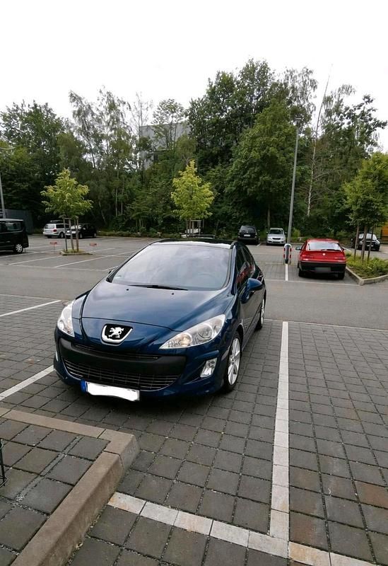 Gebraucht Peugeot 308 120 PS (88 kW) 2008 Blau Kleinwagen