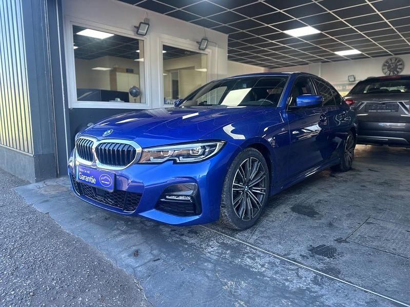 Gebraucht BMW 320 M Sport 190 PS (139 kW) 2019 Blau Limousine