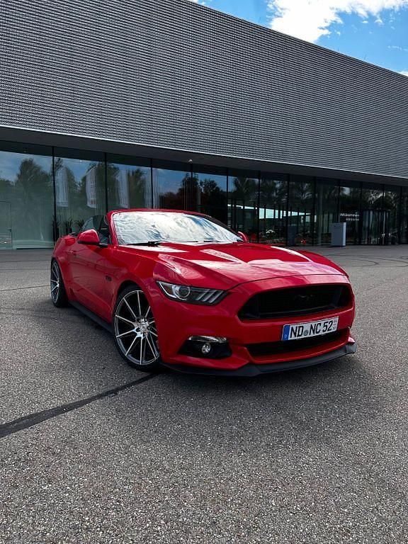 Rot Gebraucht 2016 Ford Mustang GT Cabrio | 32.490 € (Superpreis) - Bild 1/4