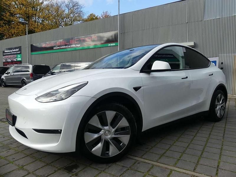 Gebraucht Tesla Model Y 378 kW (514 PS) 2024 Weiß SUV