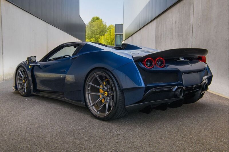 Gebraucht Ferrari F8 721 PS (530 kW) 2022 Blau Cabrio