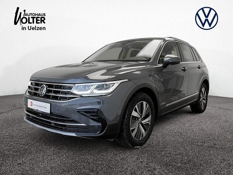 Gebraucht VW Tiguan Elegance 245 PS (180 kW) 2022 Grau SUV