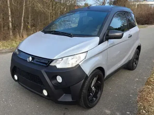 Brugt Aixam Crossline 2016 Sølv Hatchback