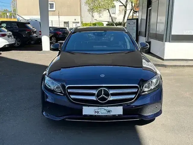 Occasion Mercedes E300 245 ch (180 kW) 2018 Bleue Berline