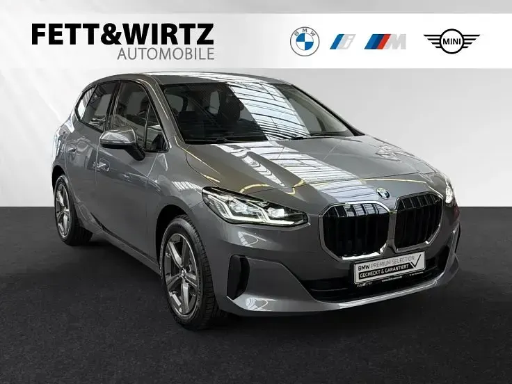 Gebraucht BMW 220 163 PS (119 kW) 2025