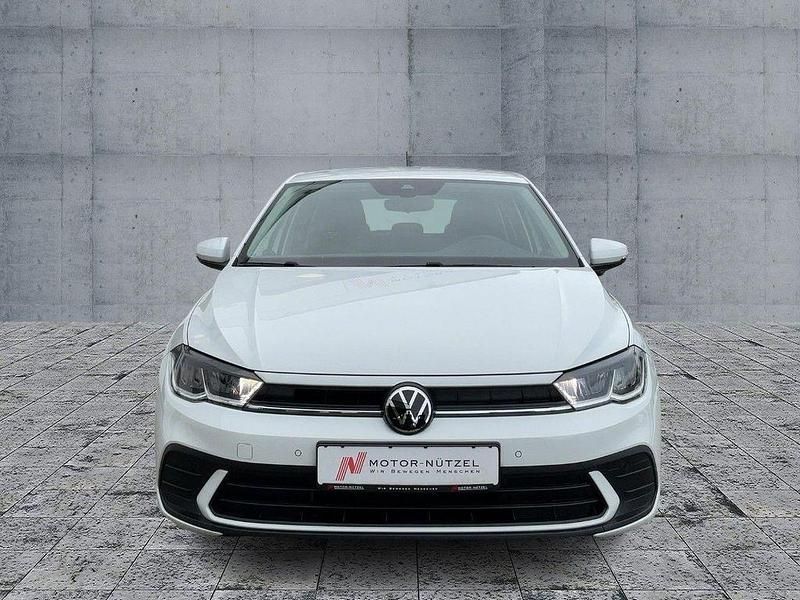 Gebraucht VW Polo Life 80 PS (58 kW) 2022 Weiß Kleinwagen