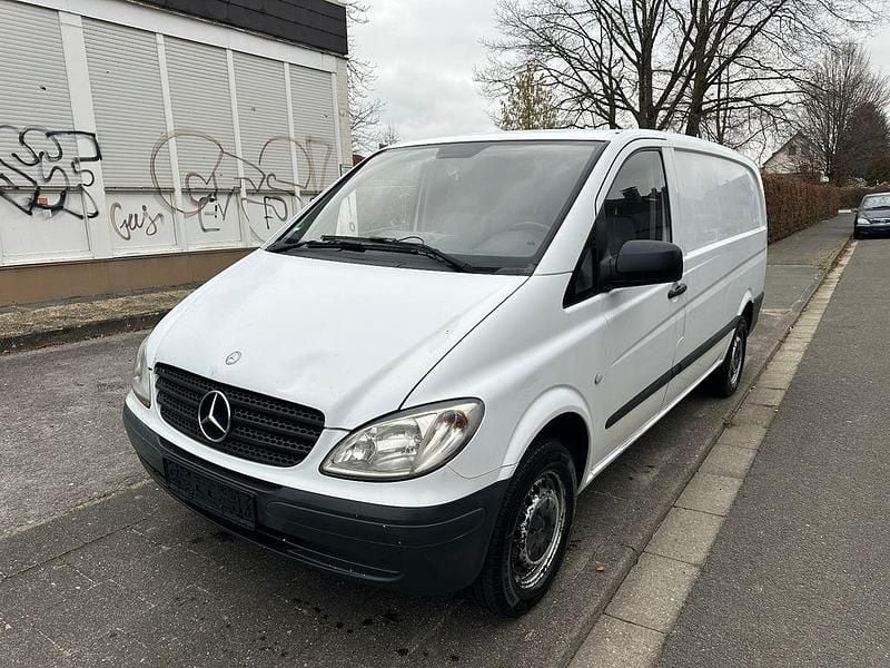 Gebraucht Mercedes Vito 95 PS (69 kW) 2010 Weiß Van
