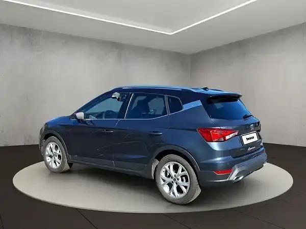 Gebraucht Seat Arona FR 110 PS (80 kW) 2022 Magnetic grau metallic / midnight schwarz metallic SUV