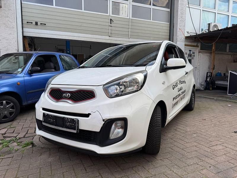 Gebraucht Kia Picanto Attract 69 PS (50 kW) 2014 Weiß Kleinwagen