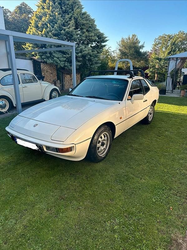 Weiß Gebraucht 1984 Porsche 924 Coupé | 10.999 € - Bild 1/4