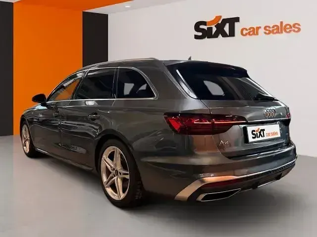 Używany Audi A4 S-Line 204 KM (150 kW) 2024 Szary Kombi