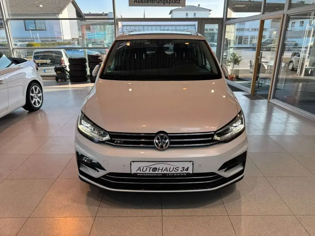 Gebraucht VW Touran Highline 190 PS (139 kW) 2016 Weiß Van / Kleinbus