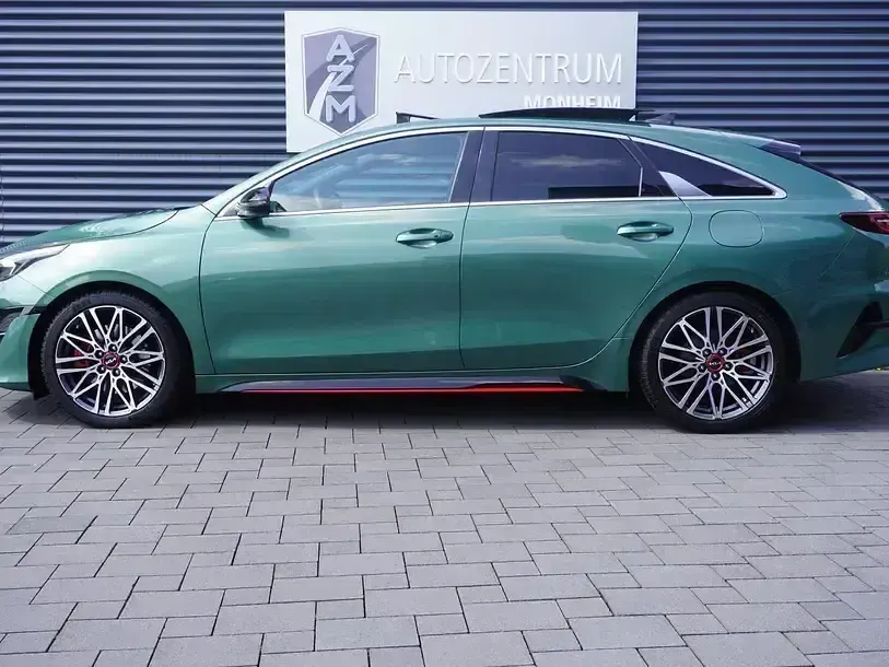 Gebraucht Kia ProCeed GT GT 204 PS (150 kW) 2023 Grün Kleinwagen