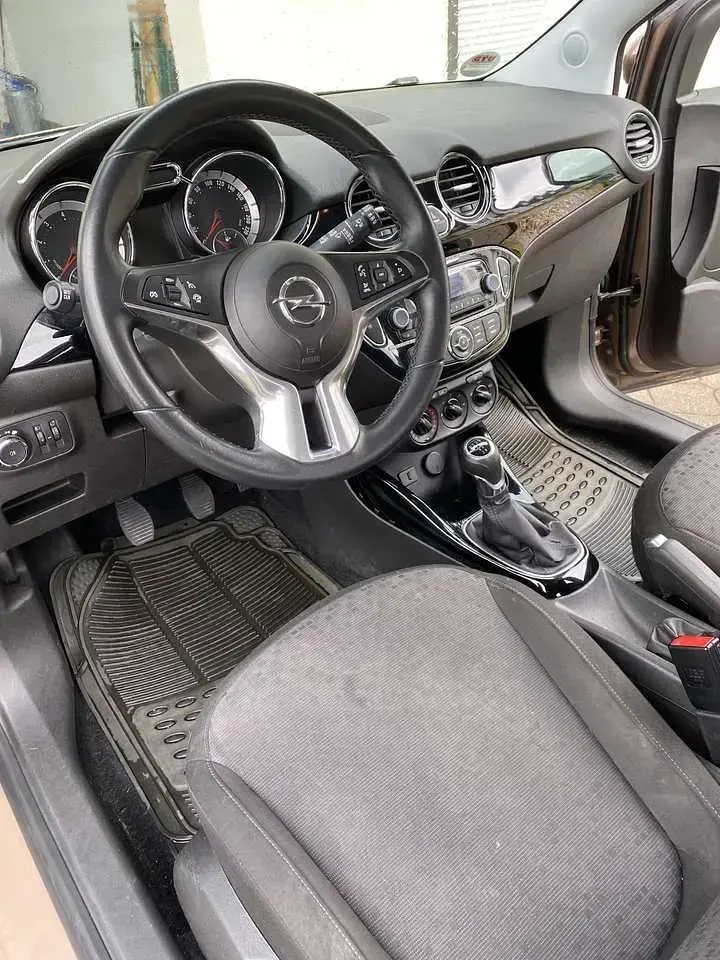 Gebraucht Opel Adam 87 PS (63 kW) 2014 Kleinwagen