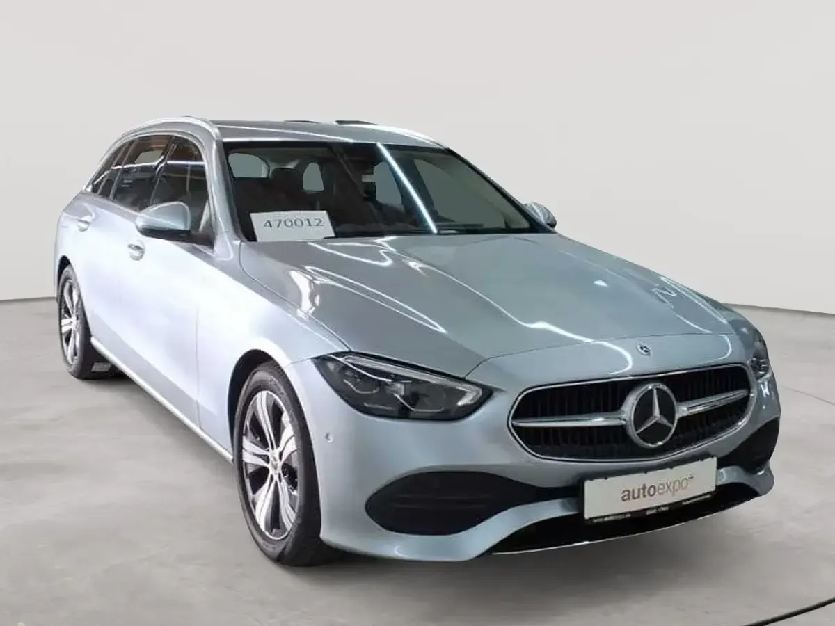Gebraucht Mercedes C200 Avantgarde 163 PS (119 kW) 2022 Kombi