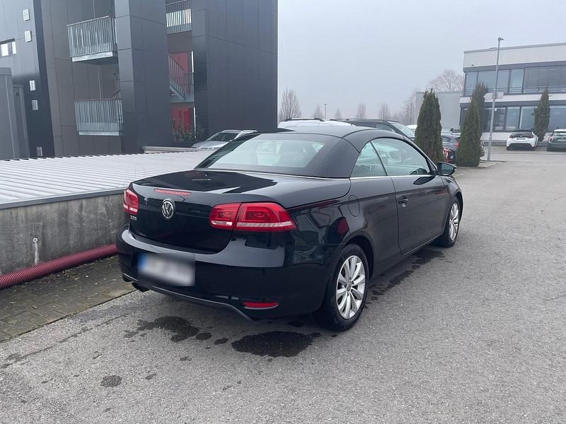 Gebraucht VW Eos 122 PS (89 kW) 2012 Schwarz Cabrio