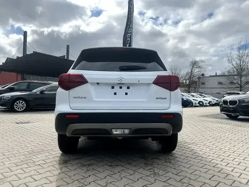 Neu Suzuki Vitara GLX 110 PS (80 kW) 2025 Perlweiss metallic SUV