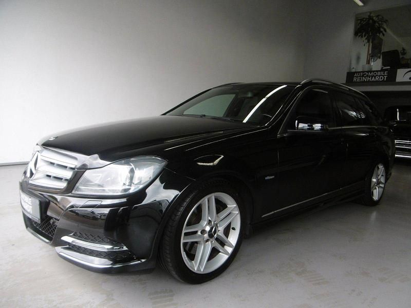 Schwarz Gebraucht 2012 Mercedes C250 AMG line Kombi | 6.855 € (Fairer Preis) - Bild 1/4