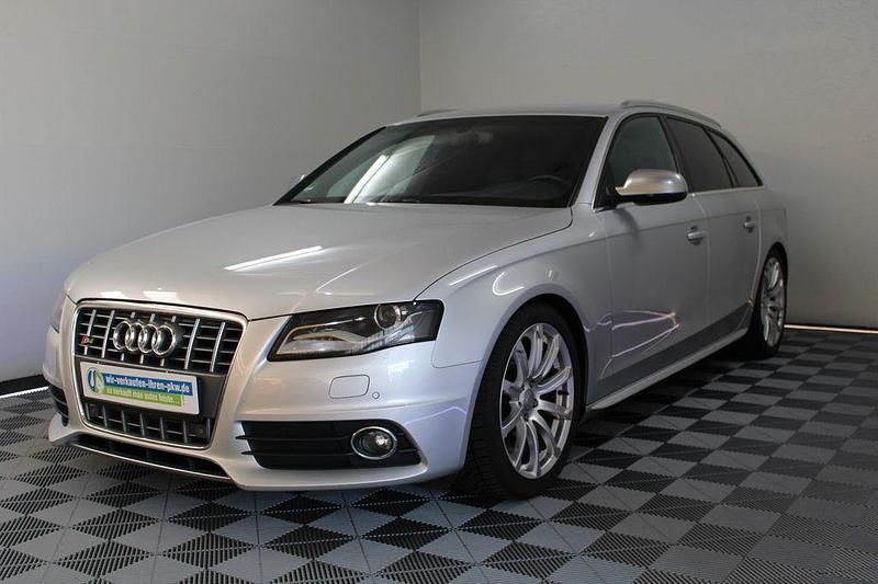 Eissilber metallic Gebraucht 2011 Audi S4 Sport Kombi | 19.000 € (Superpreis) - Bild 1/4