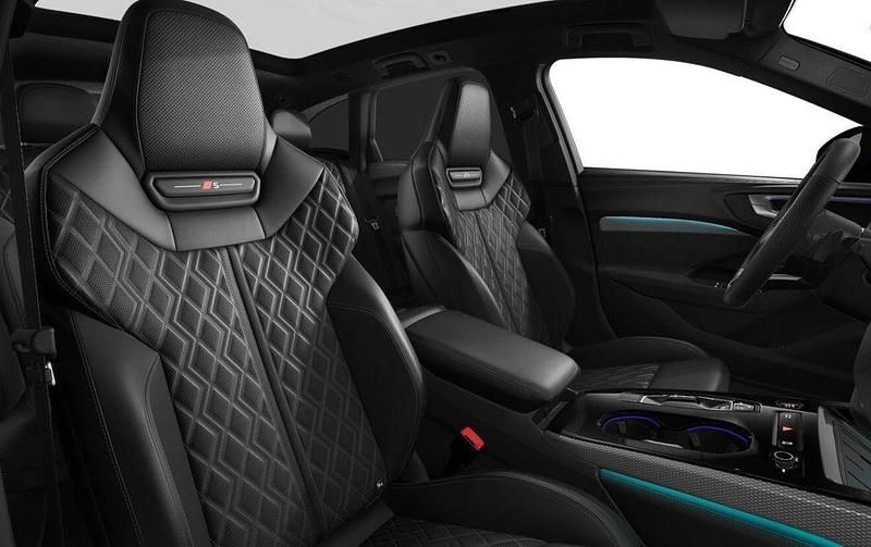 Gebraucht Audi S5 Ambiente 367 PS (269 kW) 2025 Außenfarbe: Kombi