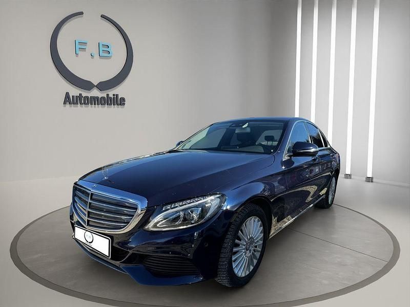 Gebraucht Mercedes C250 211 PS (155 kW) 2016 Blau Limousine