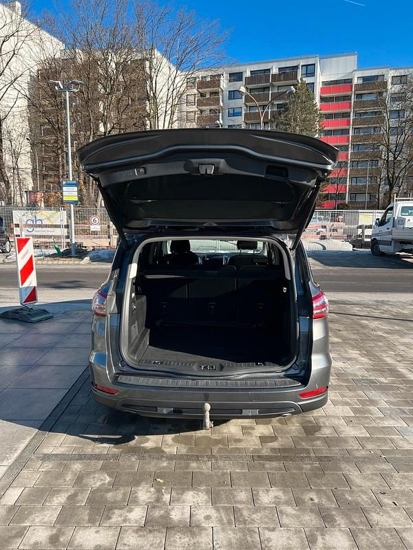 Gebraucht Ford S-MAX S 150 PS (110 kW) 2015 Grau Van / Kleinbus