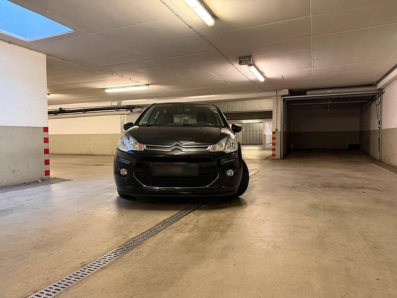 Gebraucht Citroën C3 82 PS (60 kW) 2016 Schwarz Kleinwagen