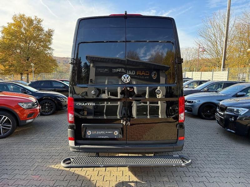 Gebraucht VW Crafter 177 PS (130 kW) 2023 Schwarz Van