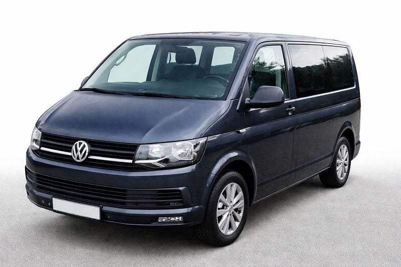 Gebraucht VW Multivan Trendline 150 PS (110 kW) 2015 Blau Van / Kleinbus