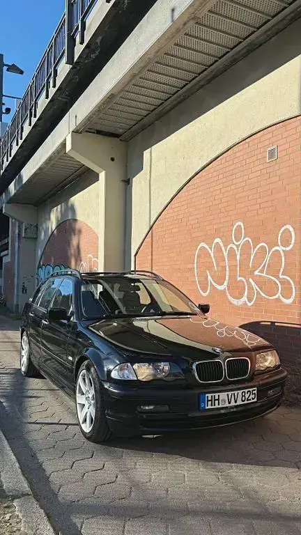 Gebraucht BMW 320 Performance 150 PS (110 kW) 1999 Schwarz Kombi