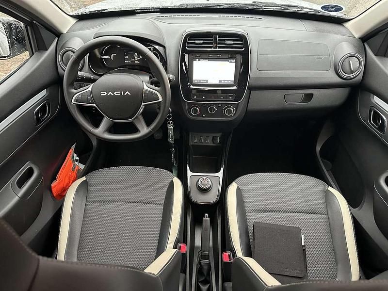 Gebraucht Dacia Spring Expression 33 kW (45 PS) 2022 Lightninggrau Kleinwagen