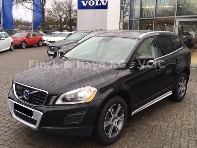 Gebraucht Volvo XC60 305 PS (224 kW) 2011 Schwarz metallic SUV