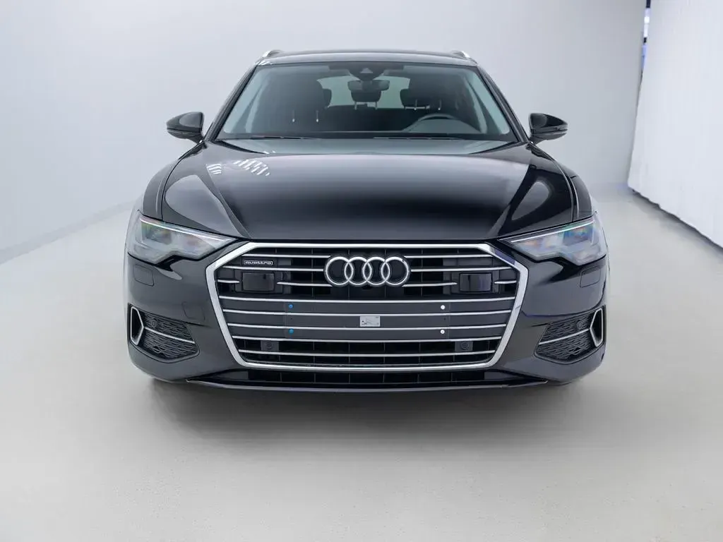 Używany Audi A6 Ambiente 204 KM (150 kW) 2022 Czarny Kombi