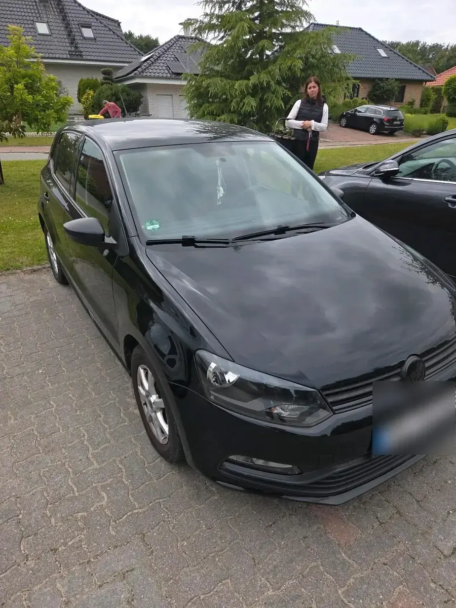 Gebraucht VW Polo Trendline 75 PS (55 kW) 2016 Schwarz Limousine