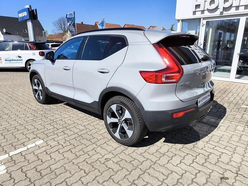 Gebraucht Volvo XC40 Plus 163 PS (119 kW) 2025 Grau SUV