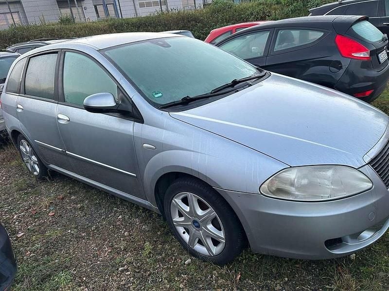 Gebraucht Fiat Croma 147 PS (108 kW) 2005 Silber Kombi