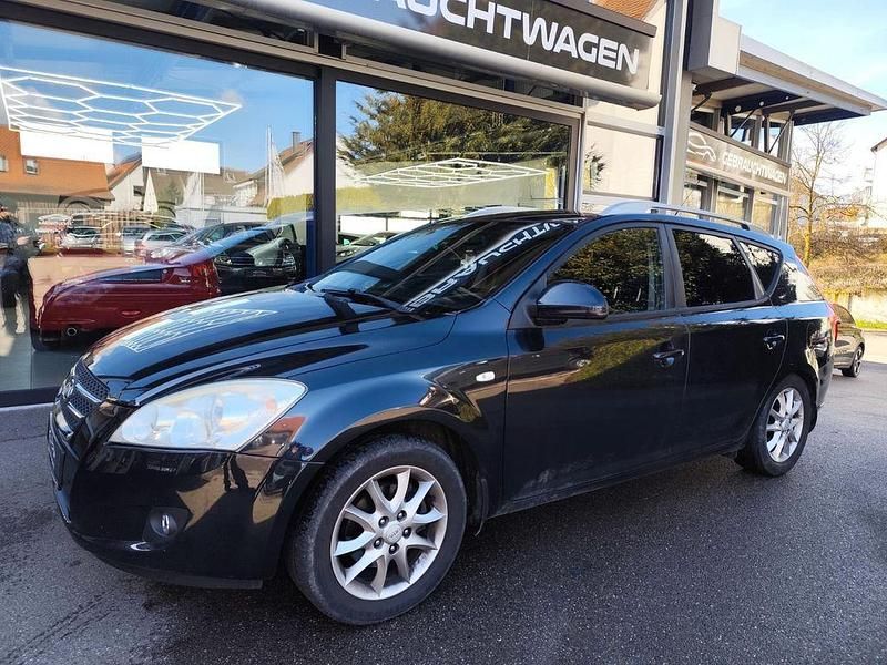 Gebraucht Kia Ceed 126 PS (92 kW) 2008 Schwarz Kleinwagen