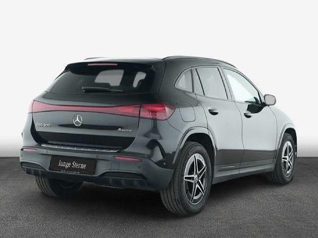 Kosmosschwarz metallic Gebraucht 2025 Mercedes EQA300 SUV | 38.450 € (Fairer Preis) - Bild 1/4