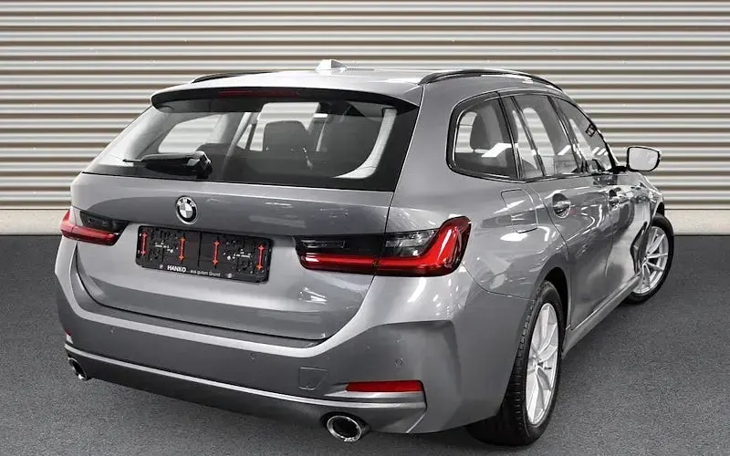 Gebraucht BMW 320 Shadowline 190 PS (139 kW) 2023 Silber Kombi